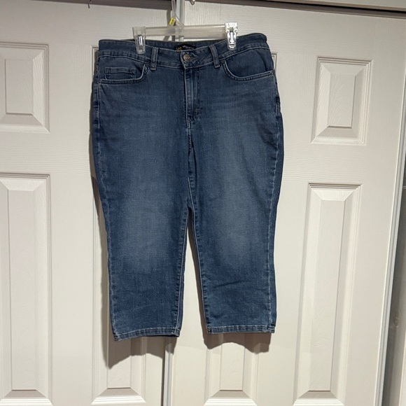 Lee Women's Denim Capris - Blue - Picture 1 of 3